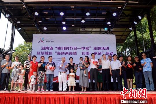 �_���}�� �m���t ��