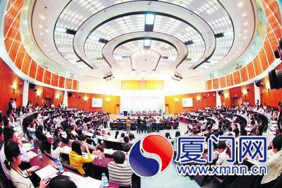 �Q��ڤȐ�2014�������w�g�T�����I�H��ä���|�i����ä���|�Y�j���o��(���p�~�k