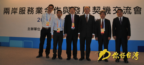 ��|����������M�q�Y���W��k����