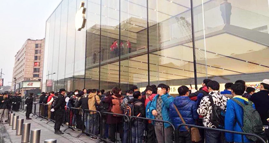 �����ɨ����⾥�ħ���J�ʤ�iPhone��Z