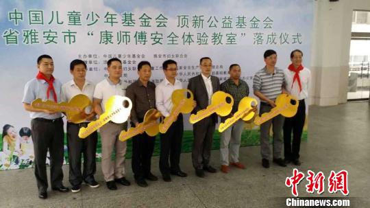 ��b��s�Y���������^���[7�B�^�h�y�Q���滲�K