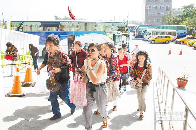 4���D����J����f��7��� ���W�ֹ���4�f