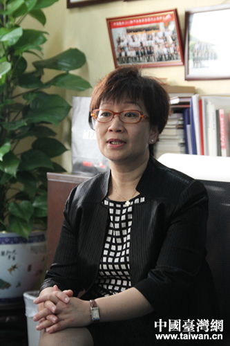 ���y�����~�u�k��