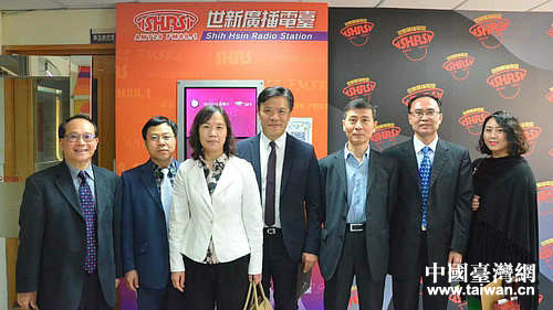 �K�����\��y���D���y