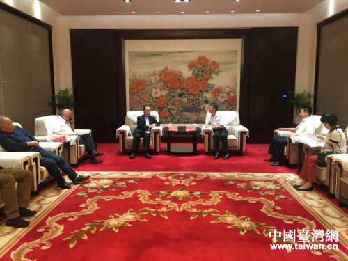 �u�ݥ��å����B�����|���s�n�h�uФ�Y�R