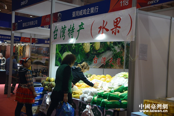 �i���}���