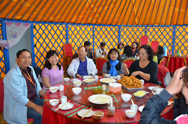 �t��������