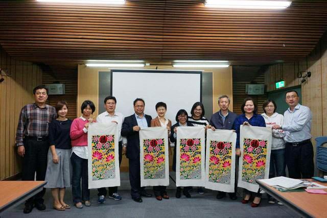 L픺seNWoeו L픺seNWoeו