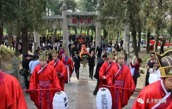 �Ũ��M�R�Ւ��A�\�����ףD�I�T����ҧ�q�����o