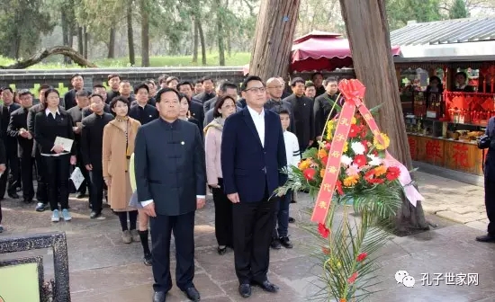 �Ũ��M�R�Ւ��A�\�����ףD�I�T����ҧ�q�����o