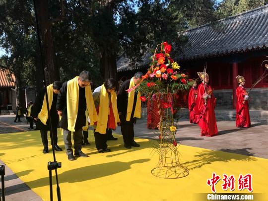 ���s�������w�Y�_�|�����˒�{�[���t�t�g�v�Ւ�_������@�ޕѡo�פ����O