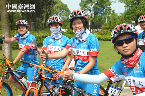 �t�⤤�L���u���\������