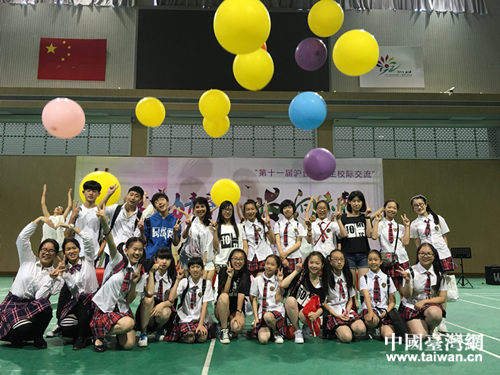 �������]��K��