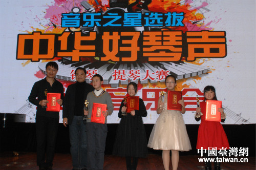 ������J������K�Q����