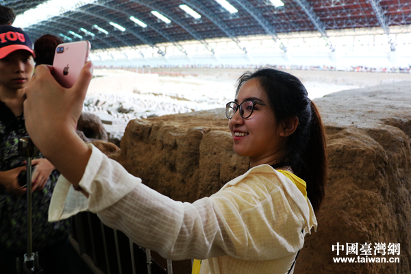 ���w�y�e�����Q���J�zè�J�� ���M�ߓ��خ��F�哰�l��R