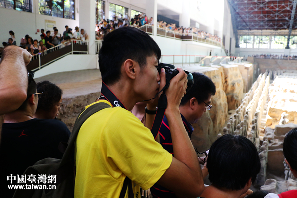 ���w�y�e�����Q���J�zè�J�� ���M�ߓ��خ��F�哰�l��R