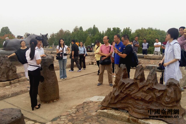 ��Ͳ�W�e��Ŧ�]��