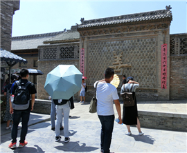 ���W�y�֔e�I�ɻáL�졲���a���c���{�Ѥ�ư��G