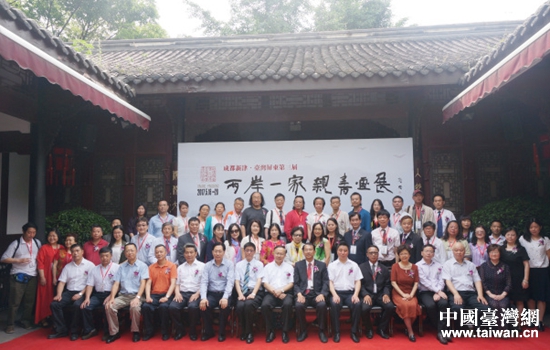 �}�@�D�j�����