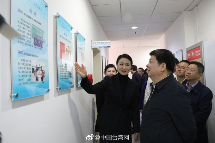 �s�R�B����I�H������Y�������z�z