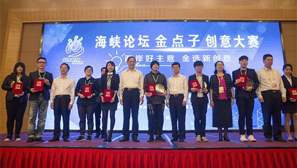 iCWyeyW~:LearâңwlY