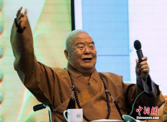 �|���u�v�w���i���C����