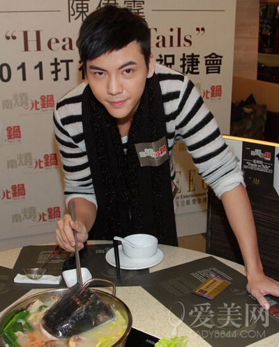  �A��R�|�L���}���}�K �©��q�Õ��z��