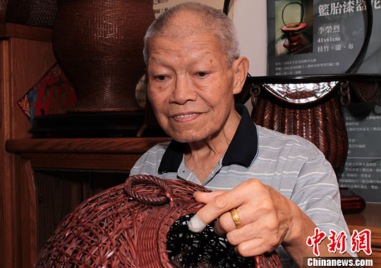 ���W�L���ء��{�Ӓ˱N�}�����w���J�ɤ�Ʈج����i