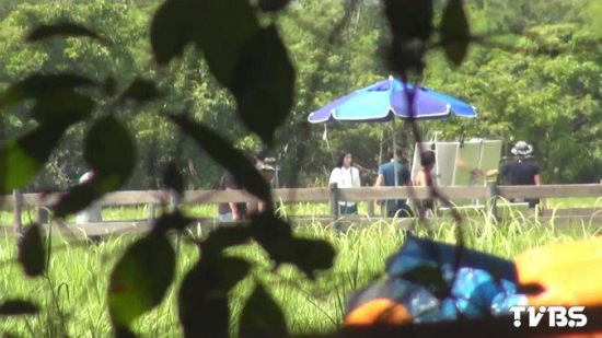 ��C�\��_�������I���]������