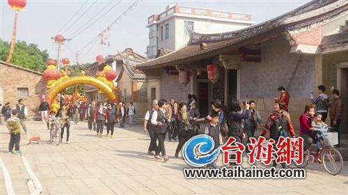 ��40�x��M�����T�a�l�����i�~���������