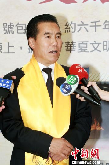 ���w����������B���a�ˤ���H��}