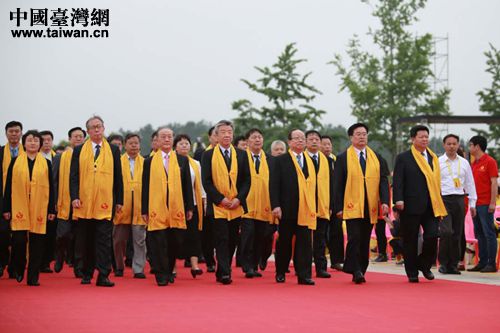 ���w���M�M�٥����H�b ��B�ˤ���H�A��