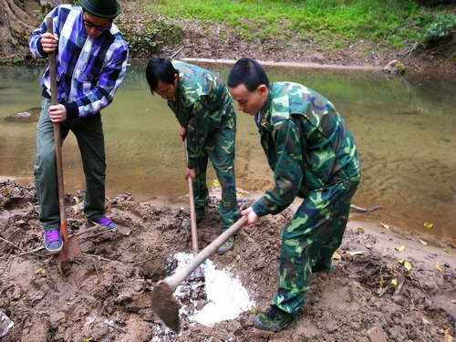 ���W�ץ߹q�^��աw�Z�H�e�b�祧�ѥ�