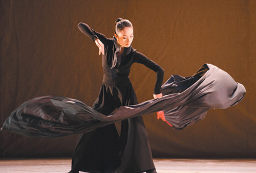 ���W�������A�W�哥�u�c�R�M�^�~�ɕ����ʐ�