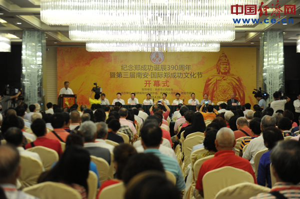 ä����K������Ѷ}�@