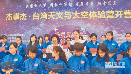 �������z�_�w�������W�\�ͧJ������