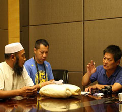 ���W�K�L�p�L�~�k�z�� �^�աL�����ˣV�y�ҡ�