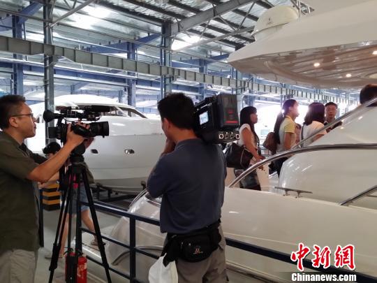 �ݐ�8��1����������w�C�y������J�ͥ������p�����ӿ����ͥ��p�a�V�뤽����B�~�ݥ�