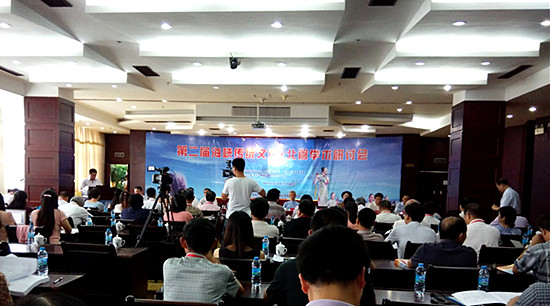 ���ʖE�����{�Ѥ�Ɠ���\�����P�|�}��