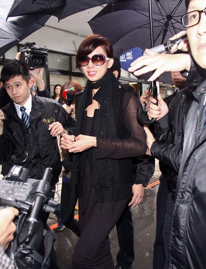 �����m���K�nҧ������O�R�|�y���h�^�d