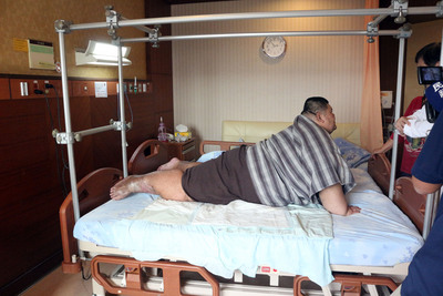 ������t�}300����K�L�w޼���íD��