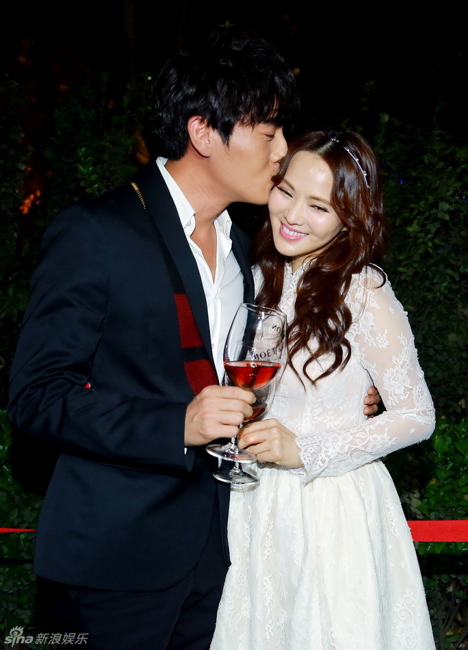 ���~��Q�V���y���̲�