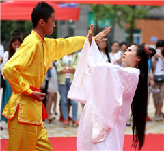 �K�`�D�d�ʳ]�� �L���y�ۧJ�� �W�����Z����G