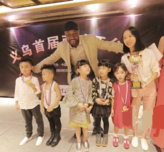 �q�Q���E�l�}T��~�}�}�l�����