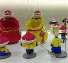 �u�c��ƩӺدy�Q���}��