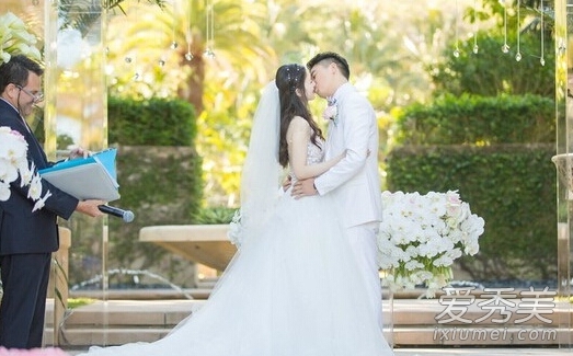 �����f�f�B�j�F�̺O�}�����^�d �����������