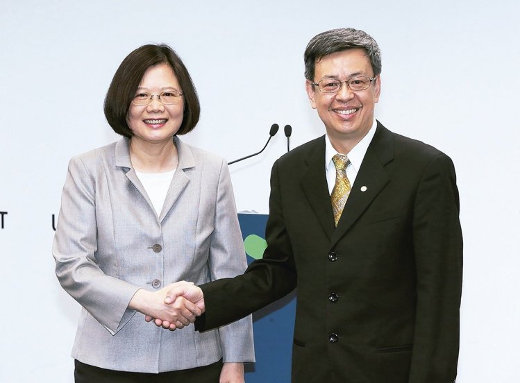 講璣文銗洫瓣 ‥璣仁配〃正Α擬手亮瓜 講璣文銗洫瓣 ‥璣仁配〃正Α擬手亮瓜