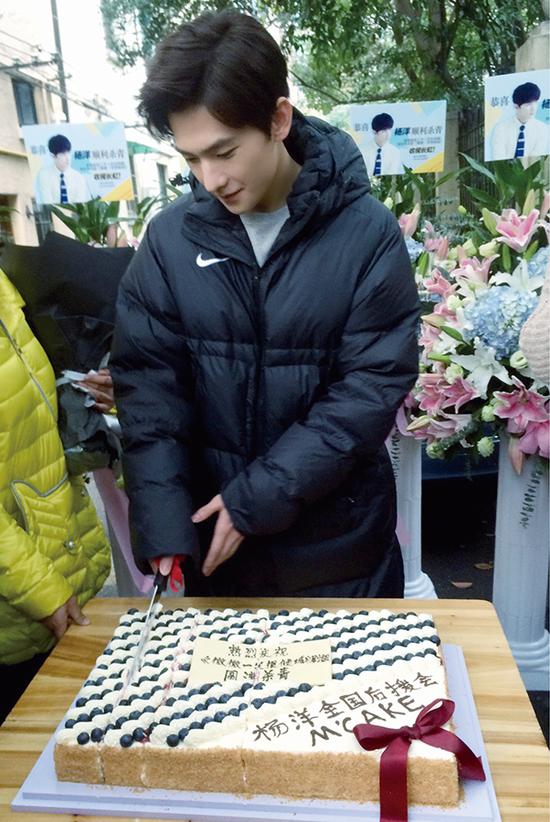 �Y�o�Jꮬ��y