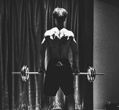 ���l��潕��E����ֳ�� �{�q�B�q�i�ܬ�F