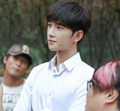 �k�v�K�L�L�L��笱�y